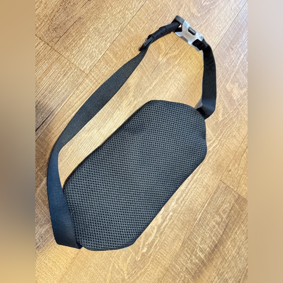 Nike belt bag - Picture 2 of 4